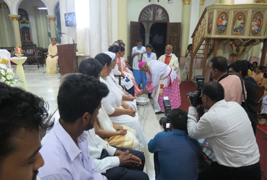 Holy Thursday 
